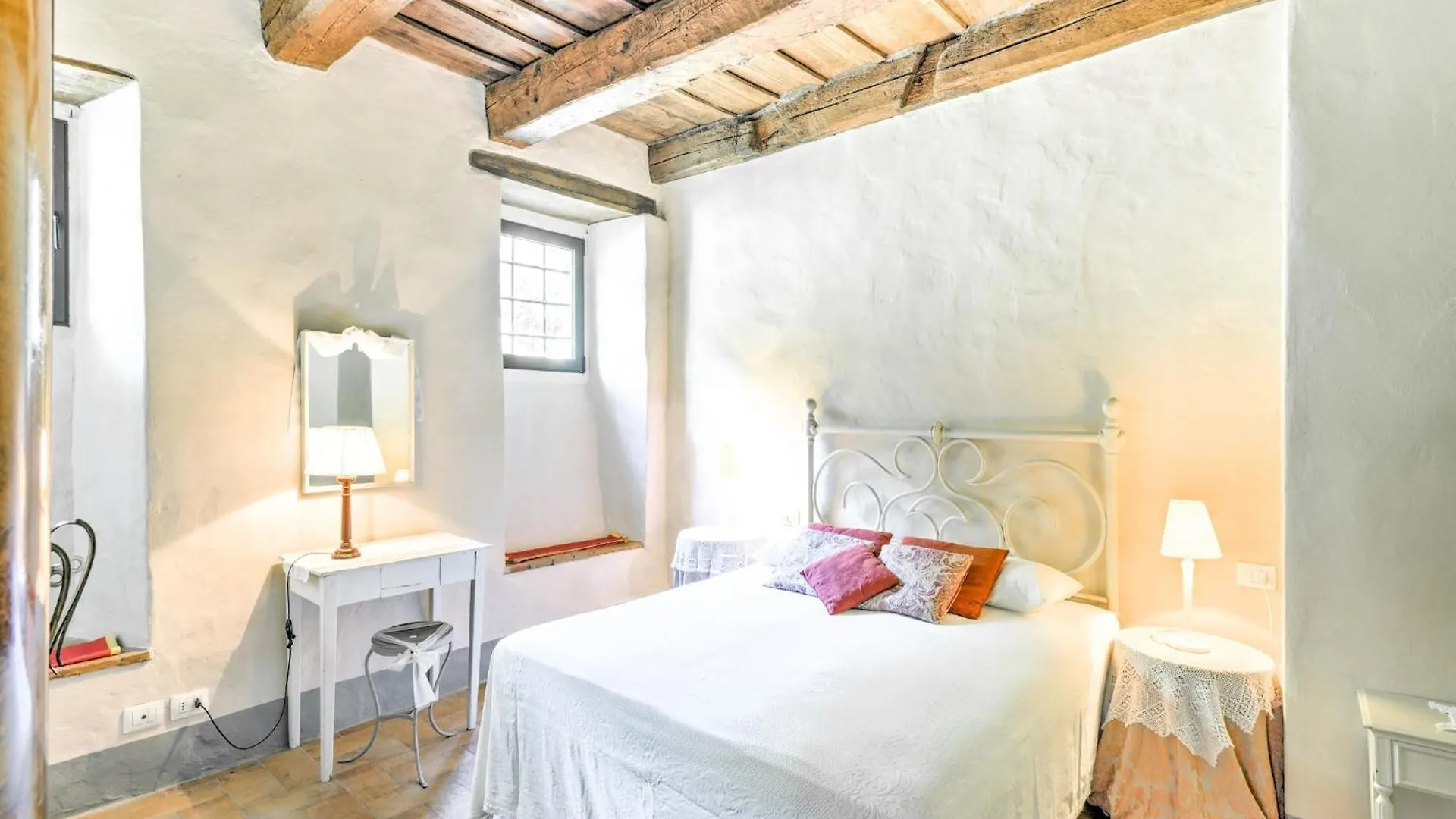Comfy Home In San Godenzo With Lake Nearby 0*,  Italy